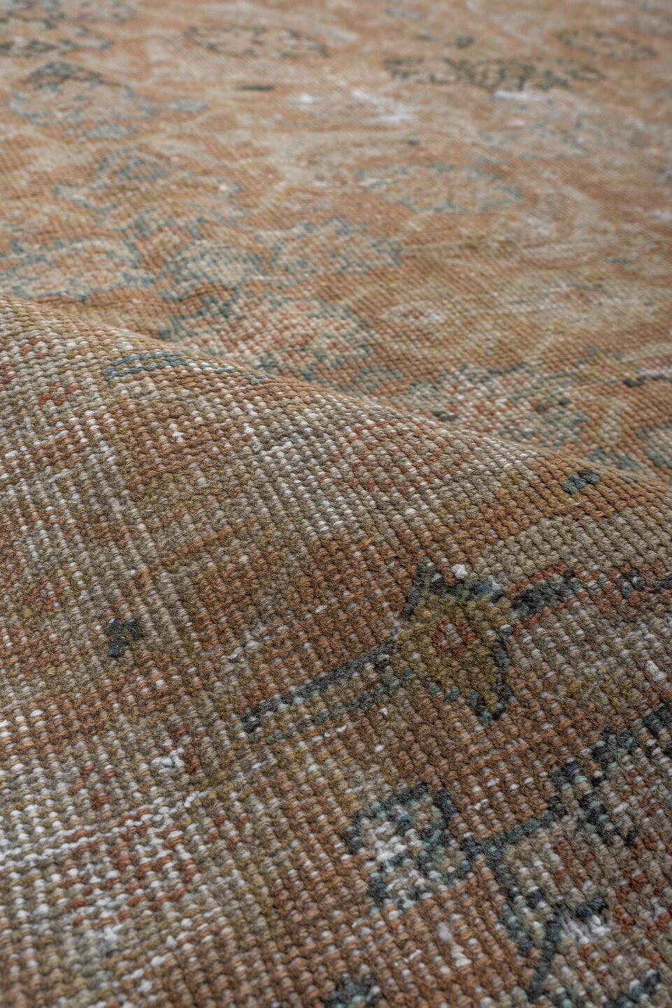 mahal Carpet - # 128737