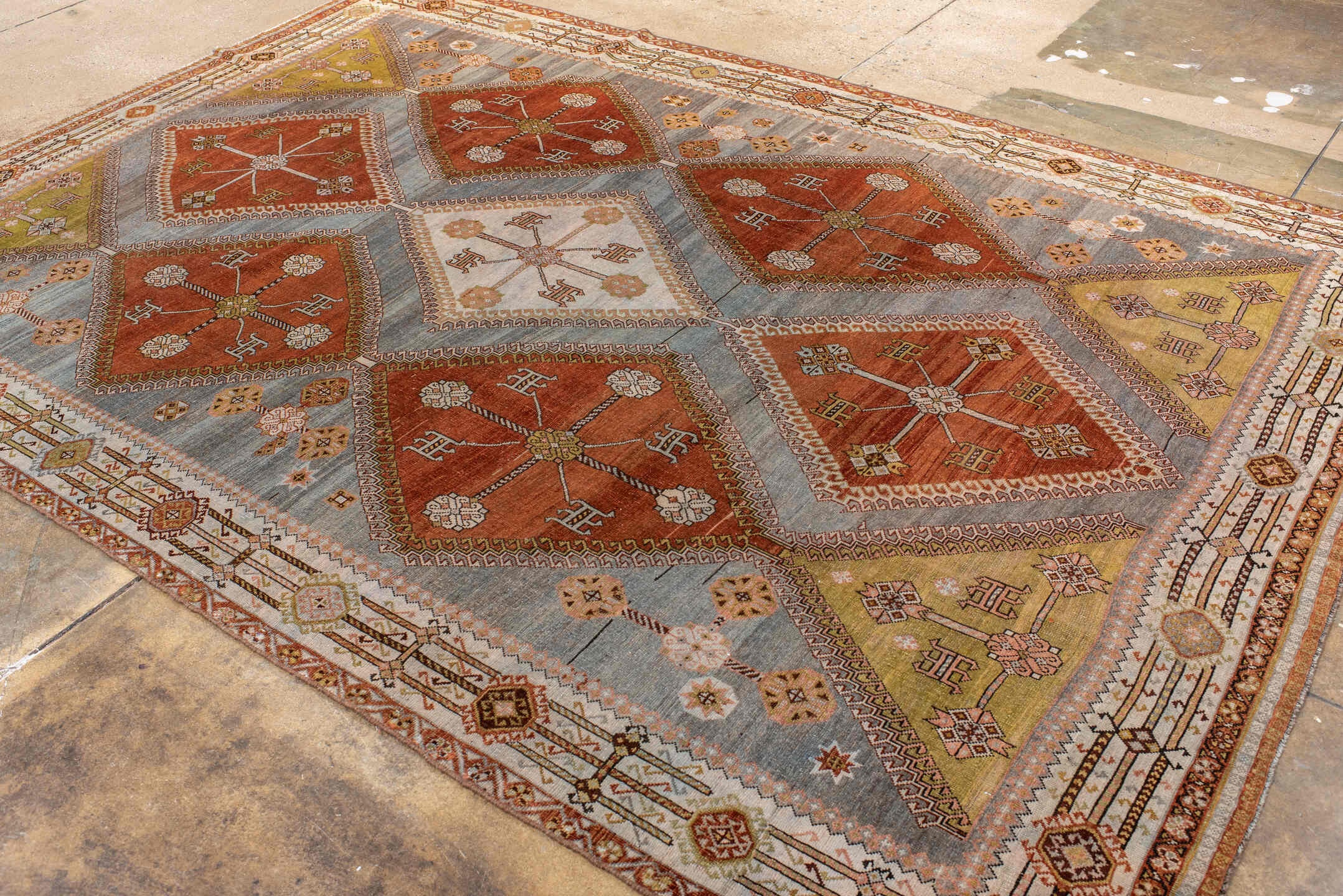 shiraz Carpet - # 129139