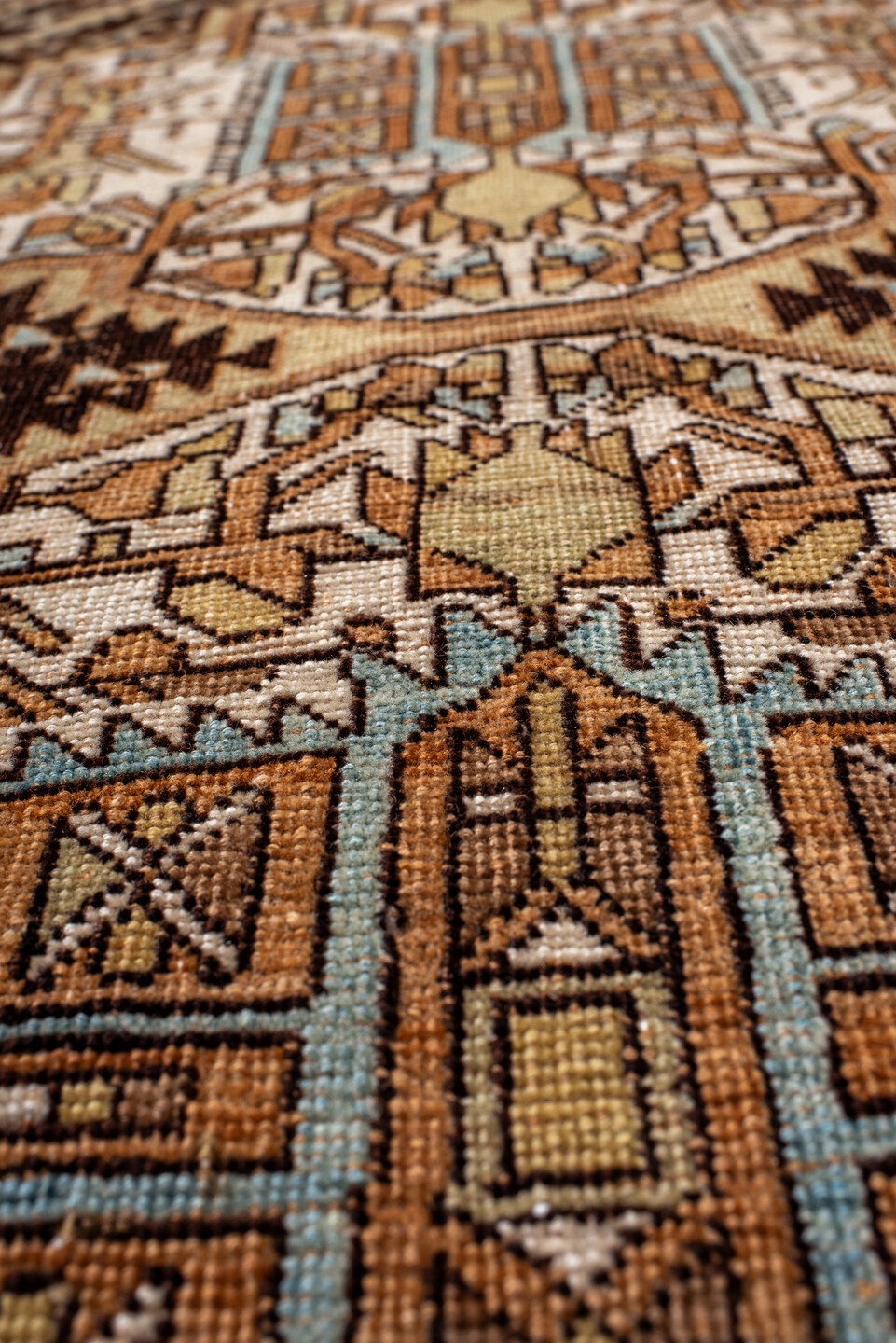 afshar Rug - # 125823