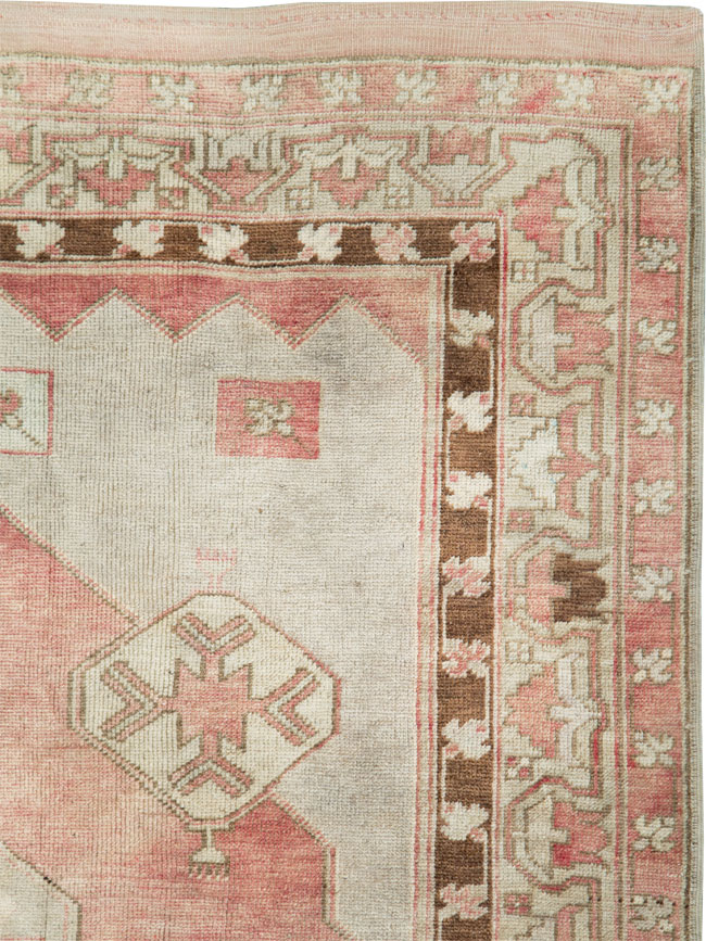 anatolian Rug - # 106929