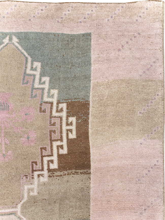 anatolian Rug - # 108920