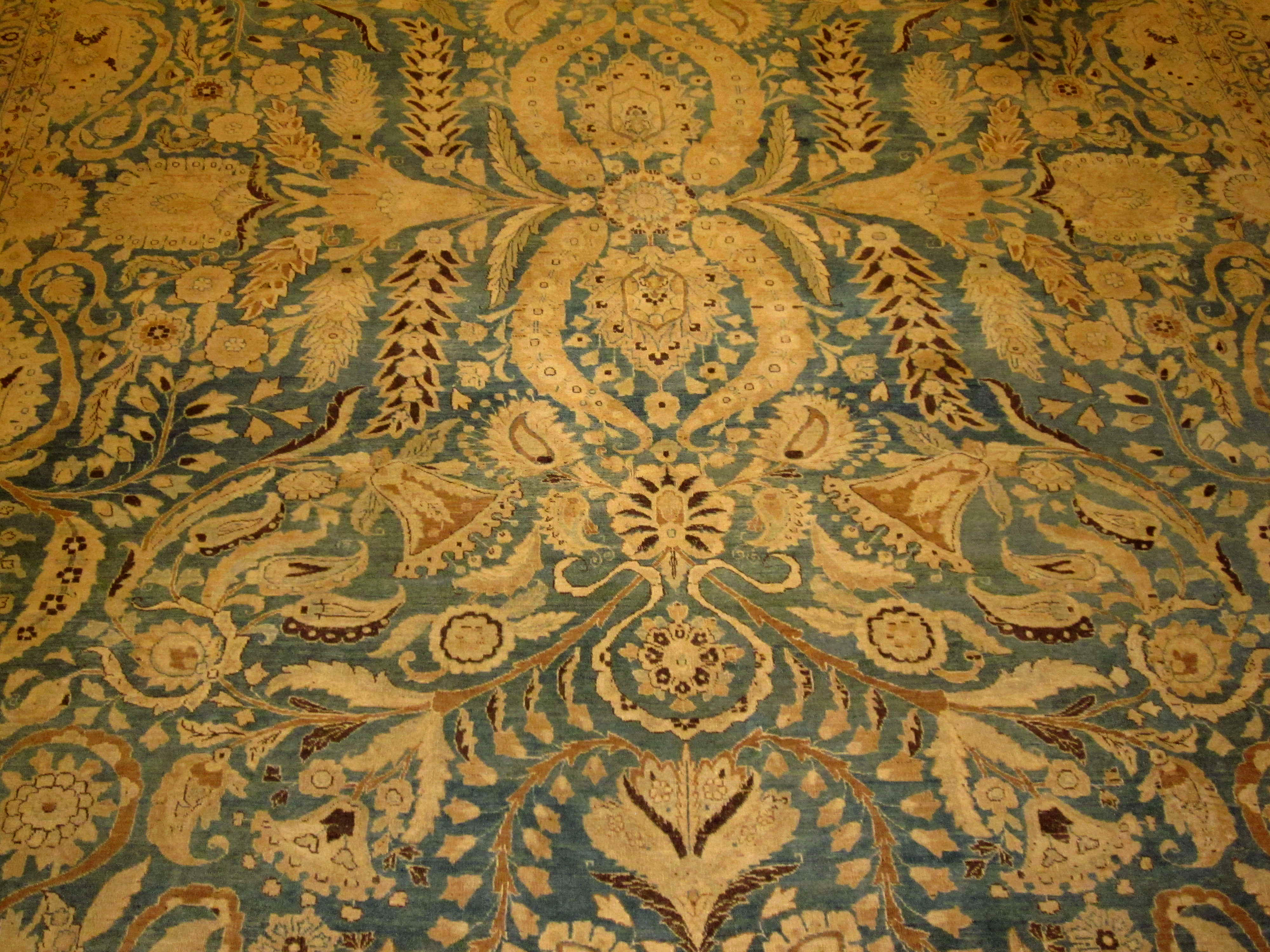 Antique meshed Carpet - # 54959