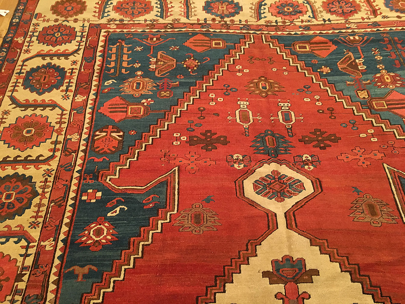 Antique bakshaish Carpet - # 52981