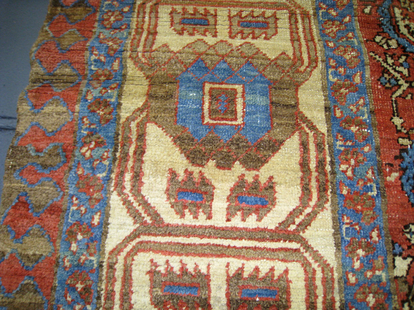 Antique bakshaish Carpet - # 54860