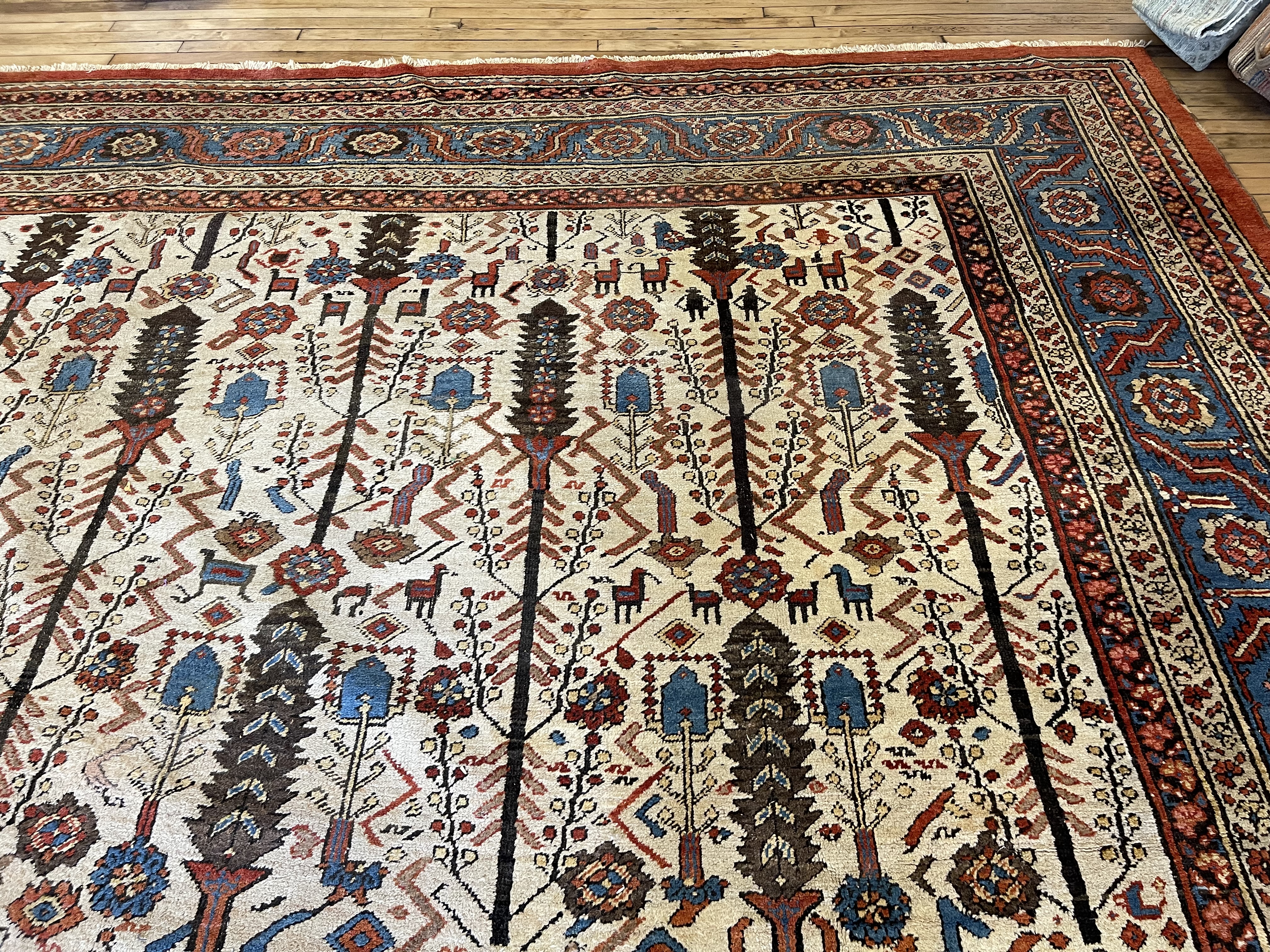 Antique bakshaish Carpet - # 57886
