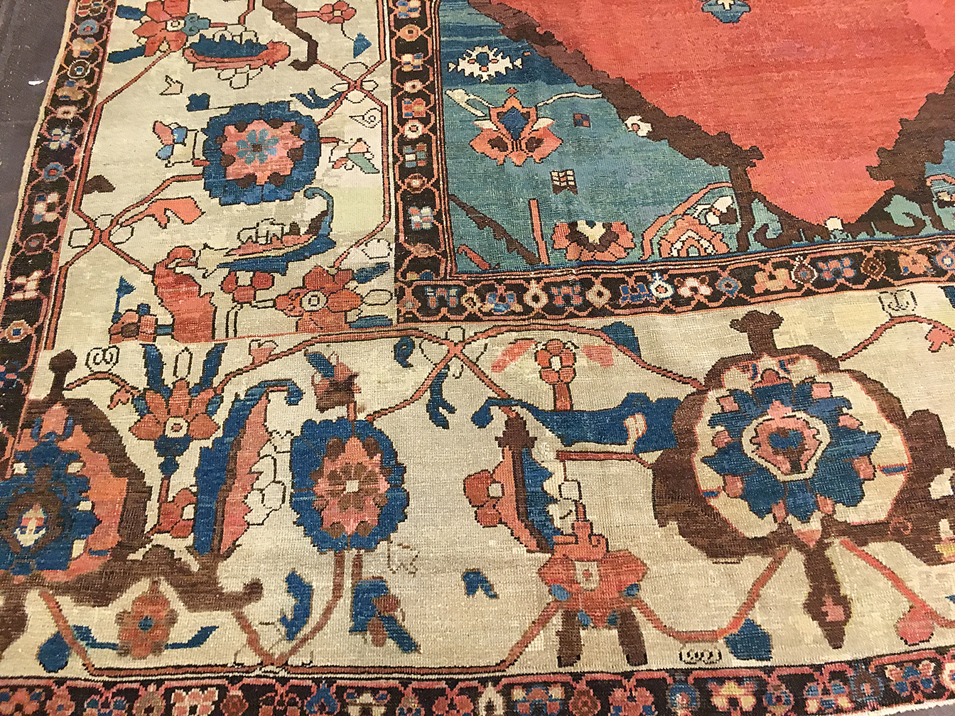 Antique bakshaish Carpet - # 80035