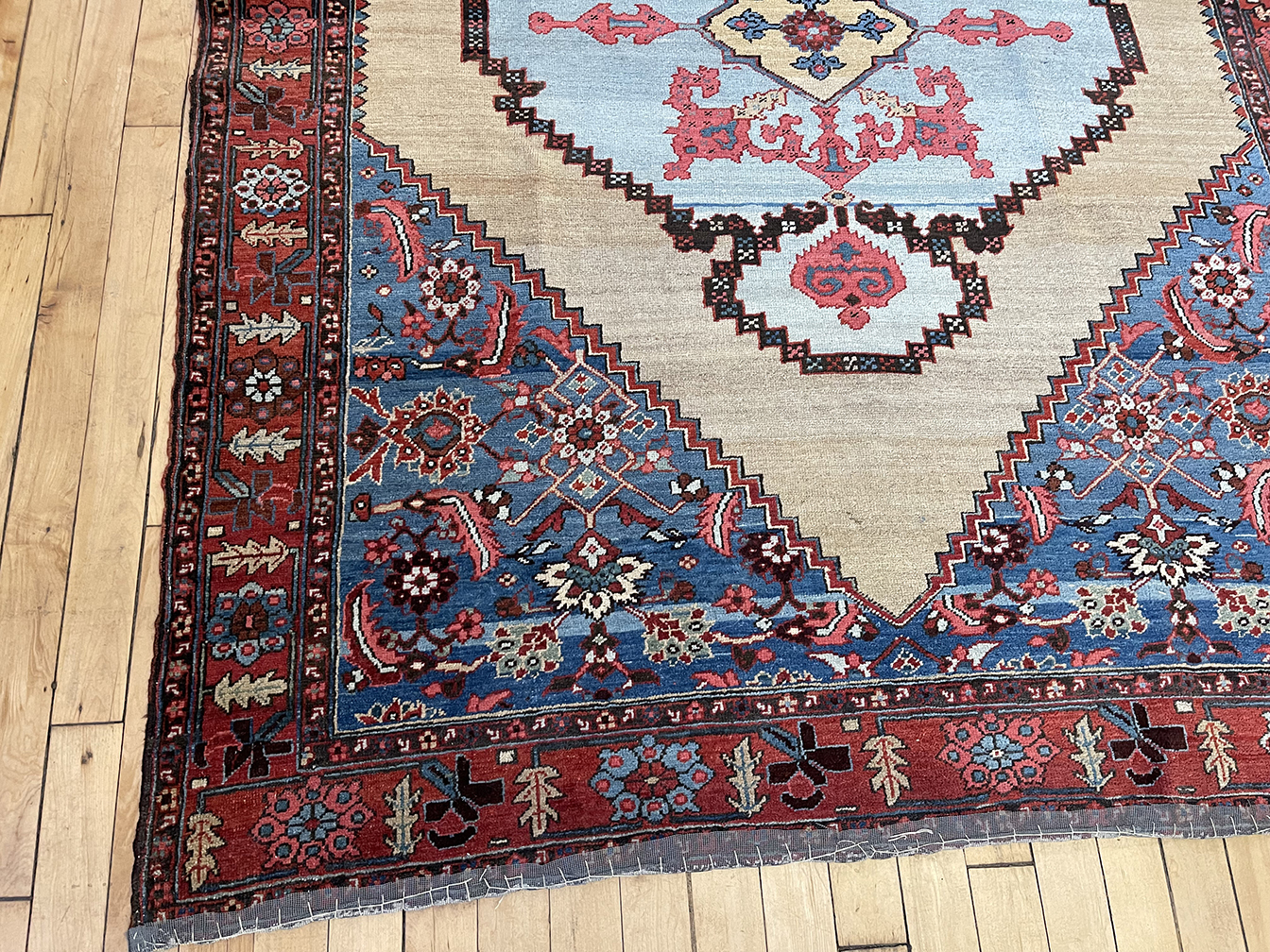 Antique bakshaish Rug - # 80151