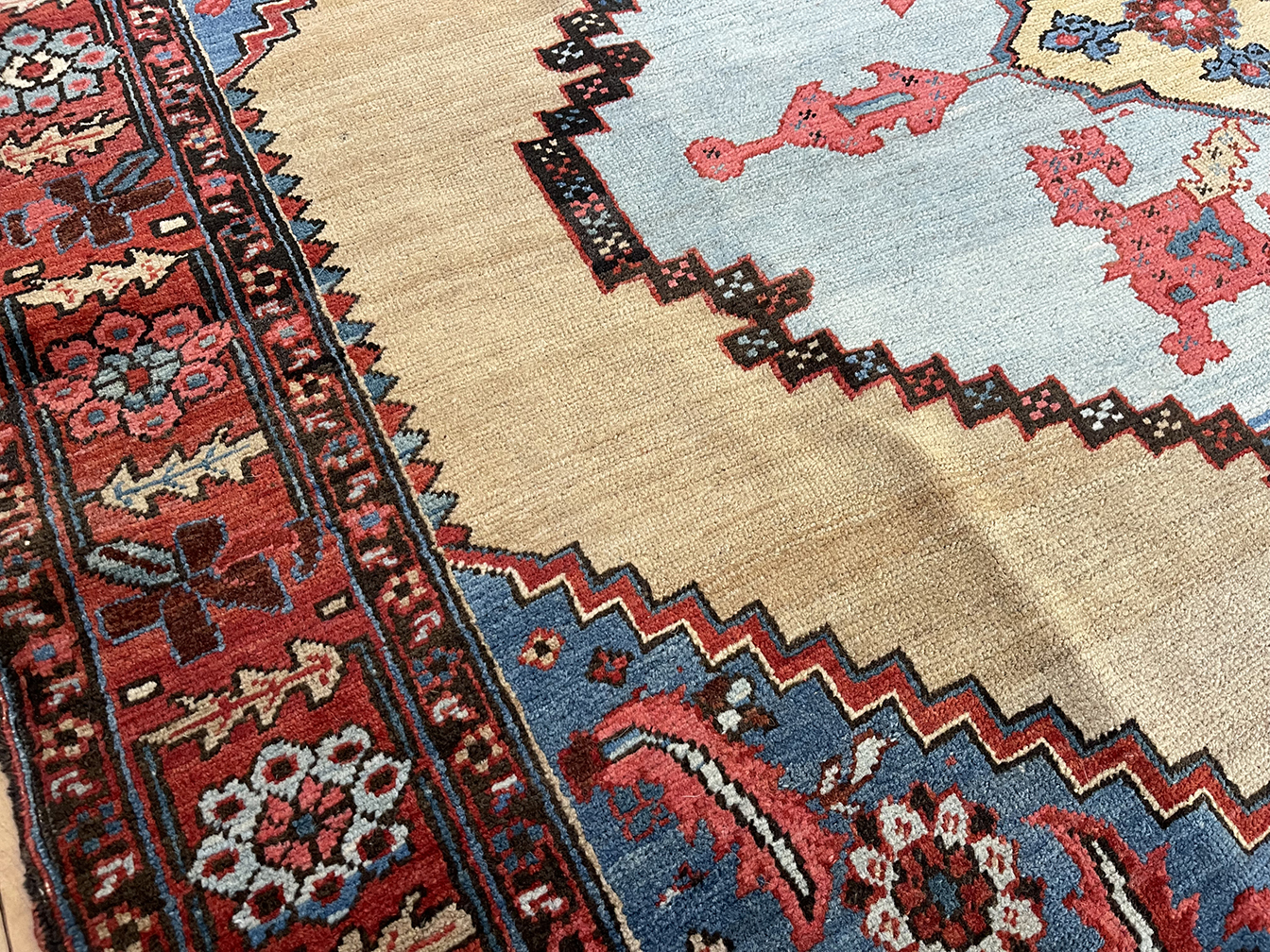 Antique bakshaish Rug - # 80151