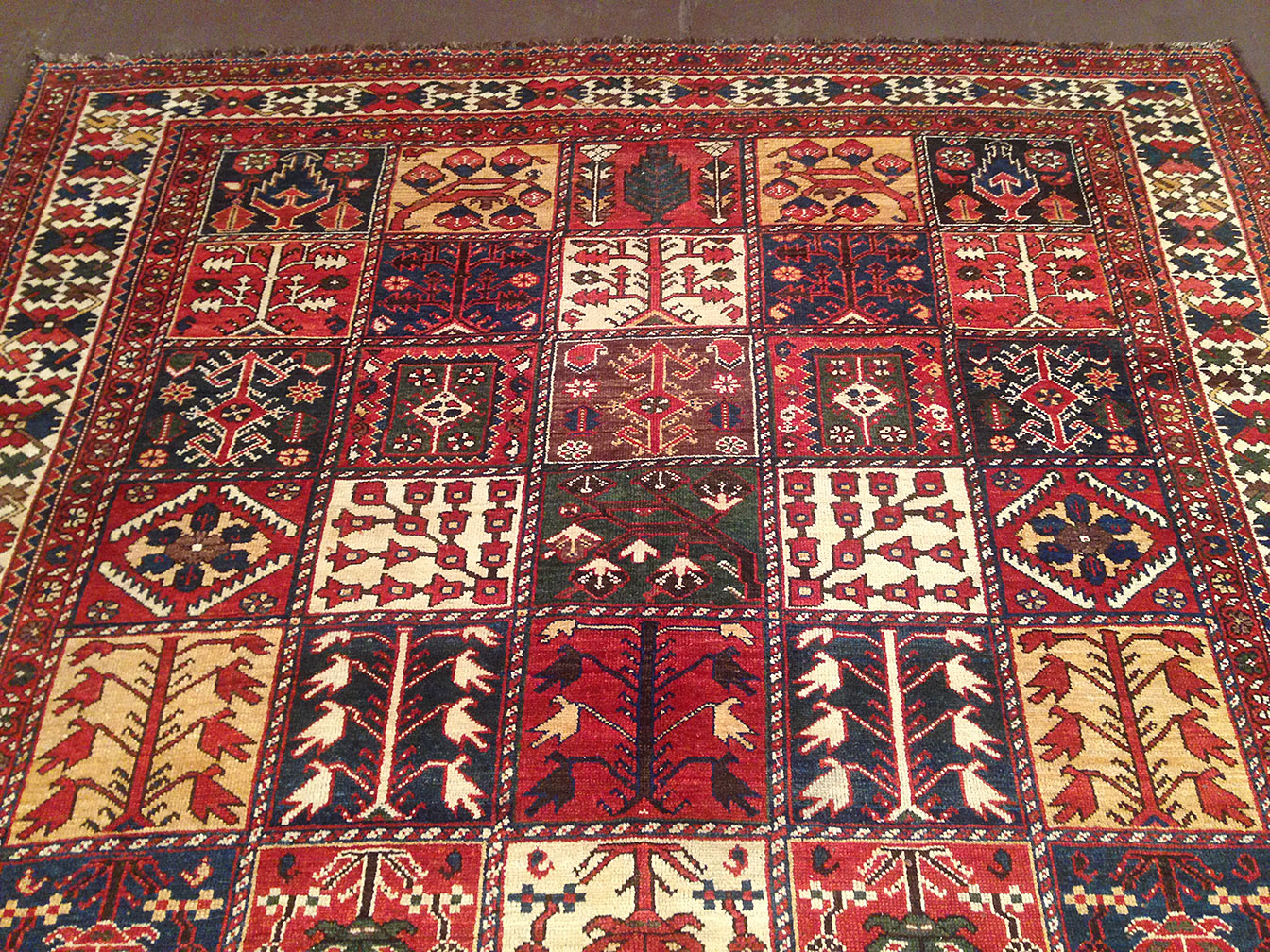Antique baktiari Carpet - # 50612