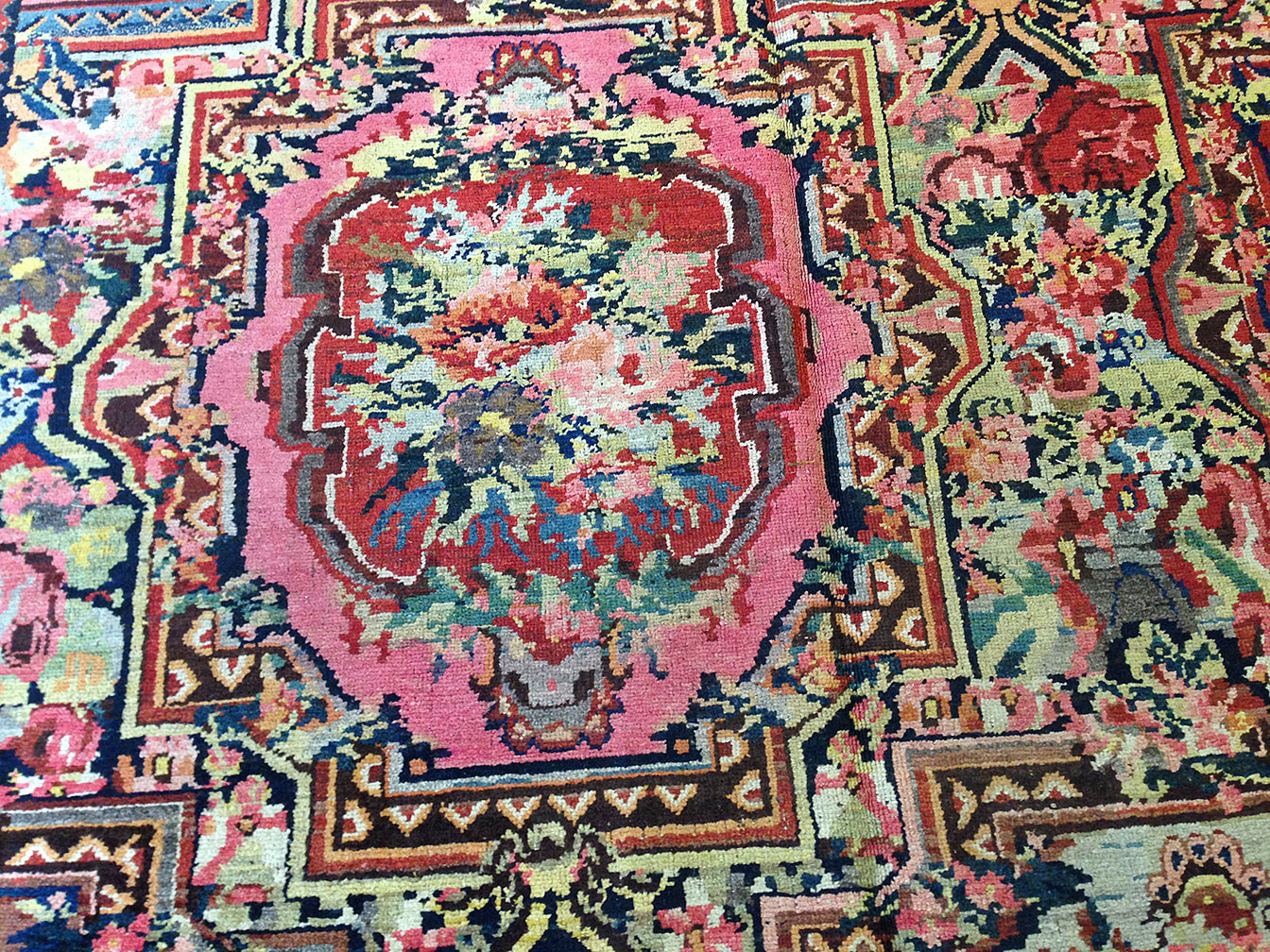 Antique baktiari Carpet - # 9645