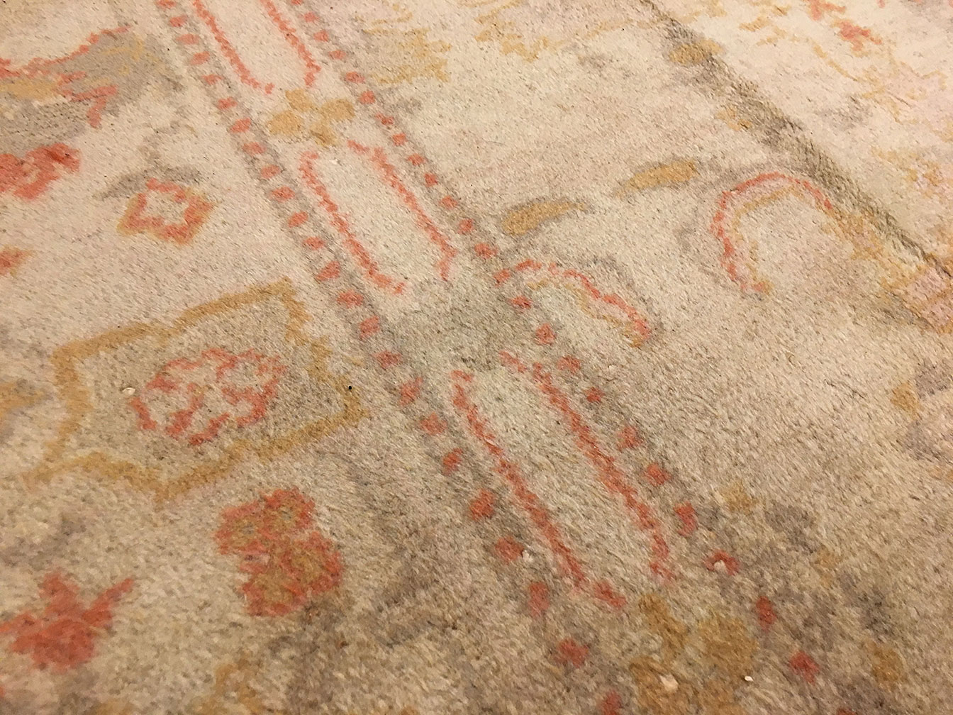 Antique cuenca Carpet - # 52795