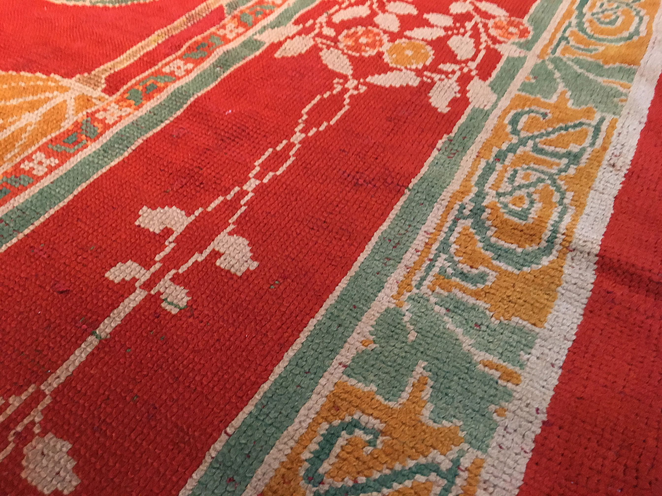Antique donegal Carpet - # 52975