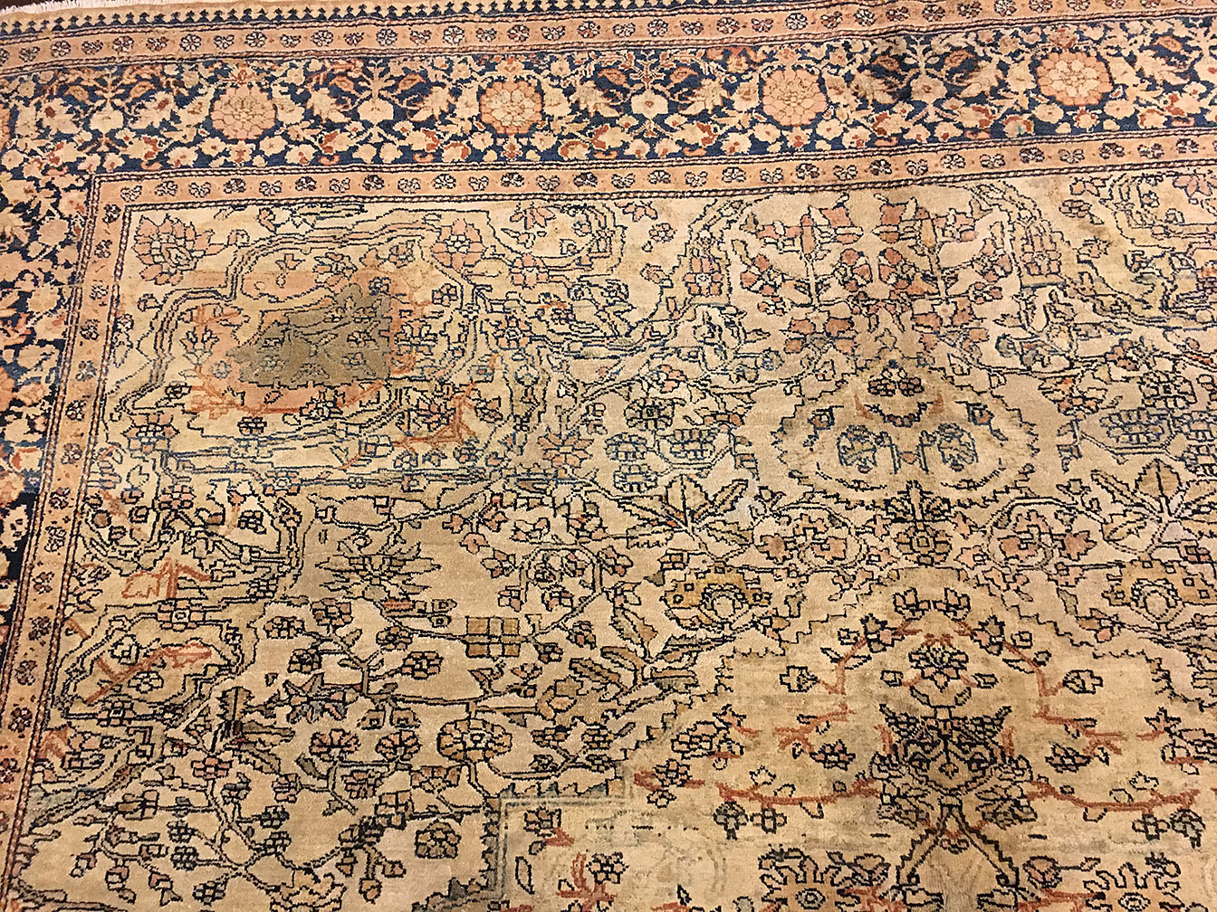 Antique fereghan Carpet - # 52796