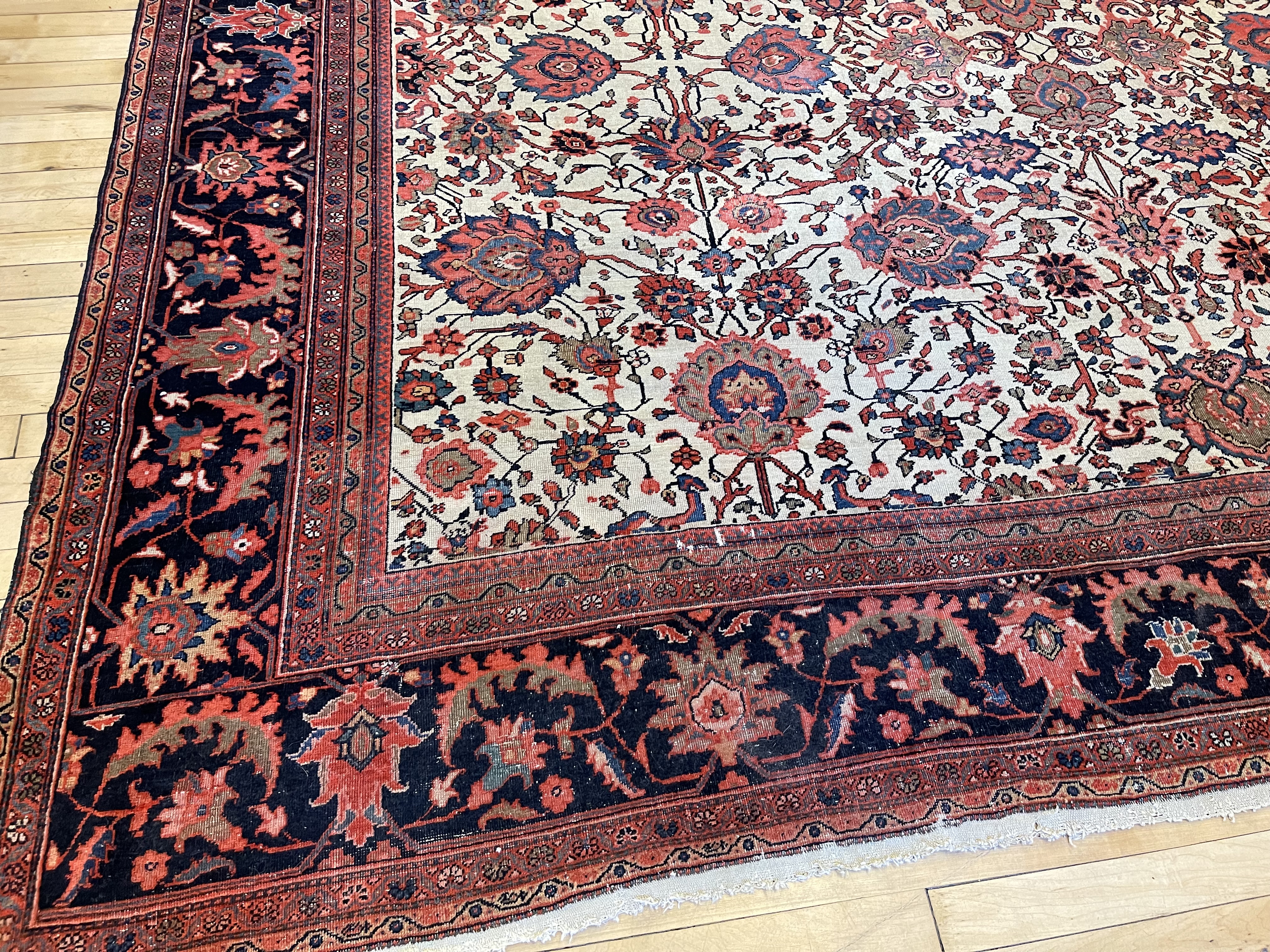 Antique fereghan Carpet - # 78204