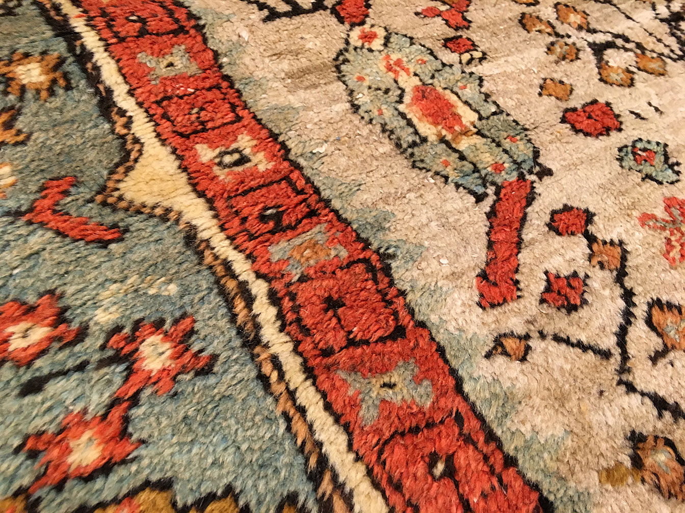 Antique ghiordes Carpet - # 51412