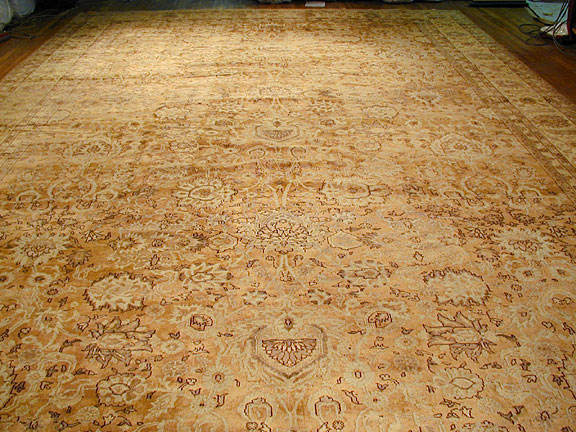 Antique hereke Carpet - # 2822