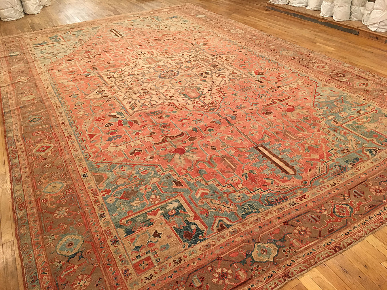 Antique heriz Carpet - # 52968