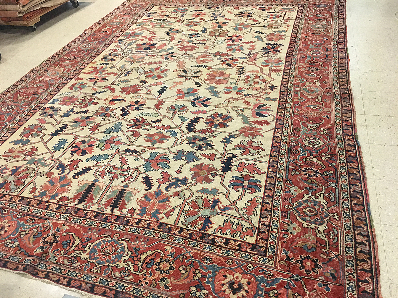 Antique heriz Carpet - # 53189