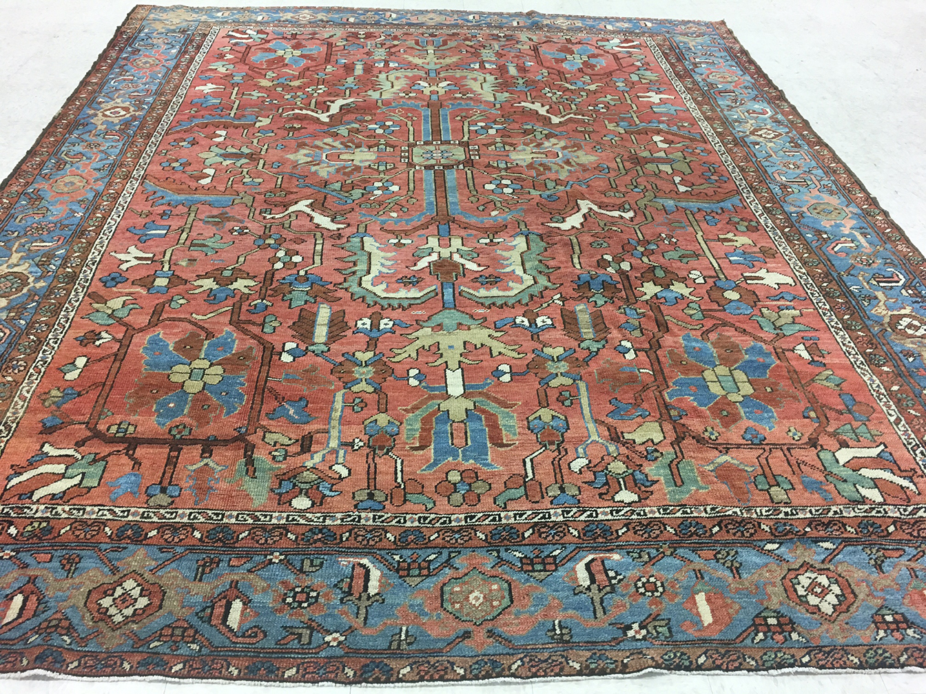 Antique heriz Carpet - # 55563