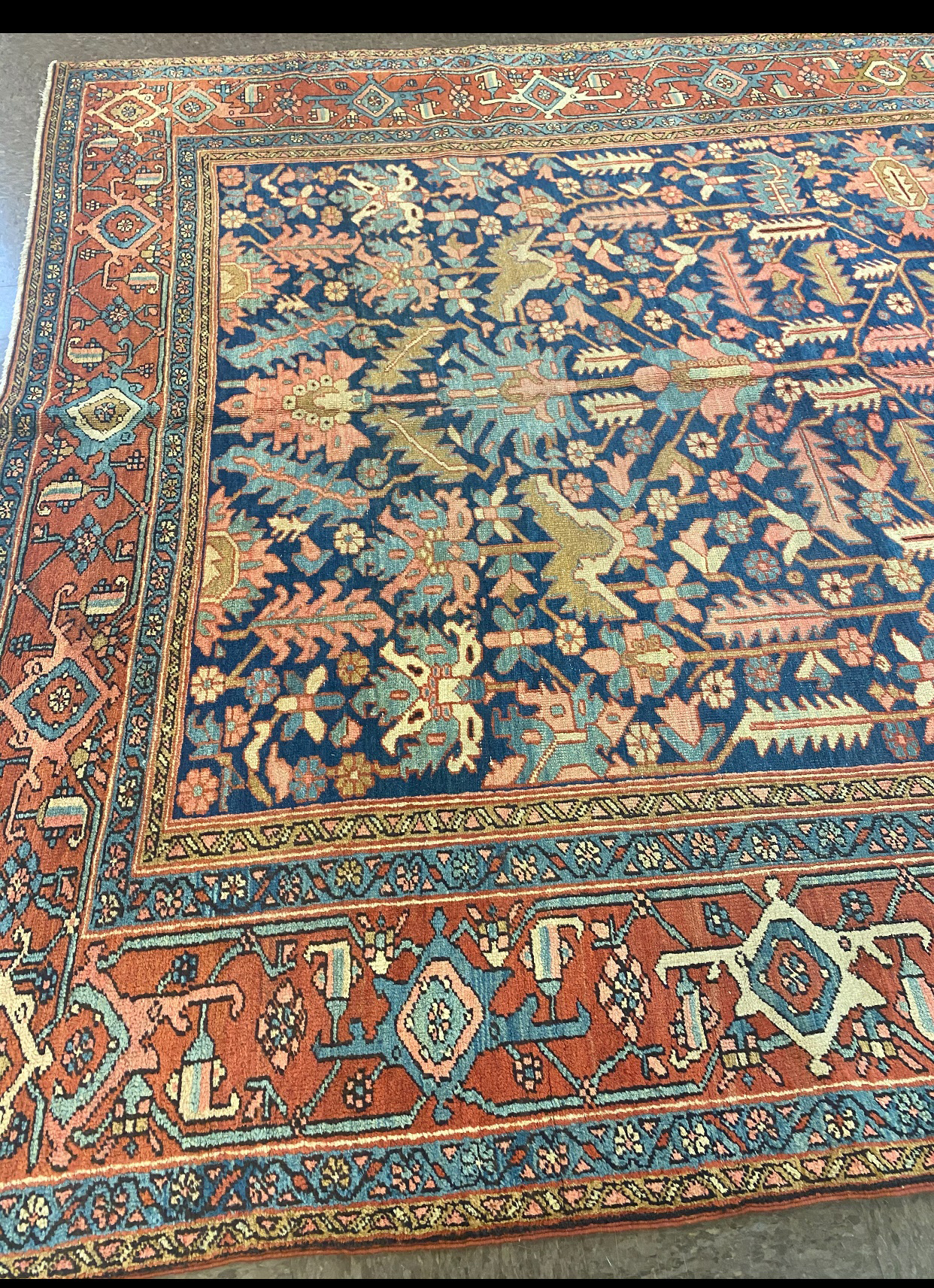 Antique heriz Carpet - # 58160