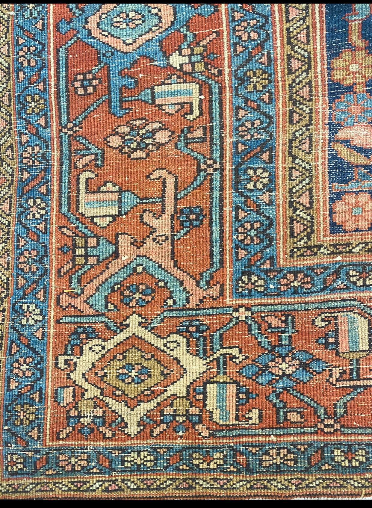 Antique heriz Carpet - # 58160