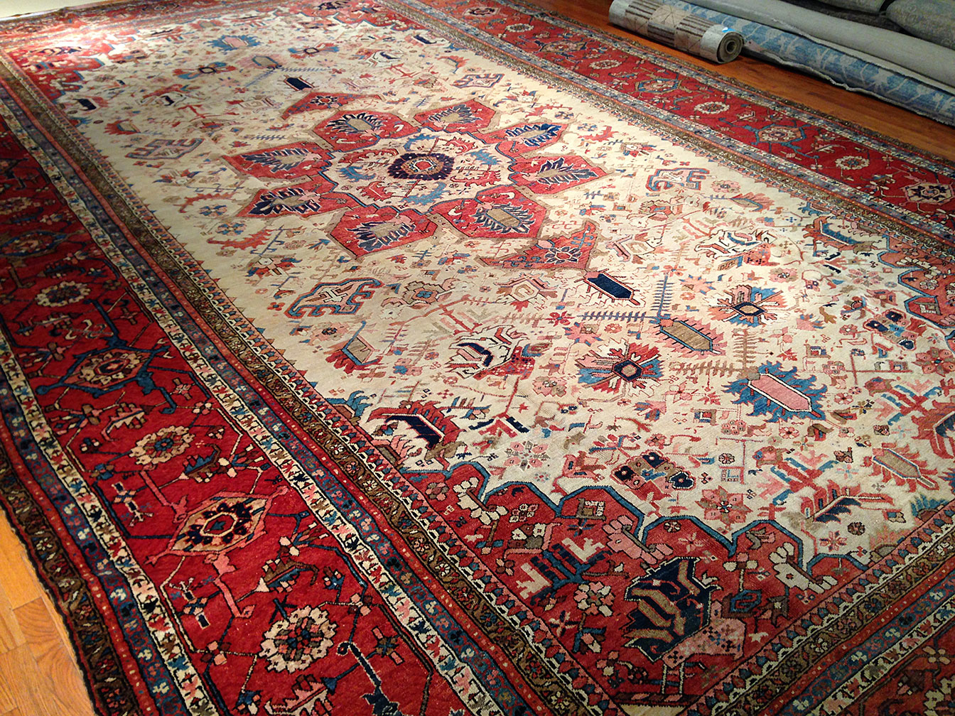 Antique heriz Carpet - # 9152