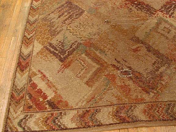 Antique hooked Carpet - # 4667