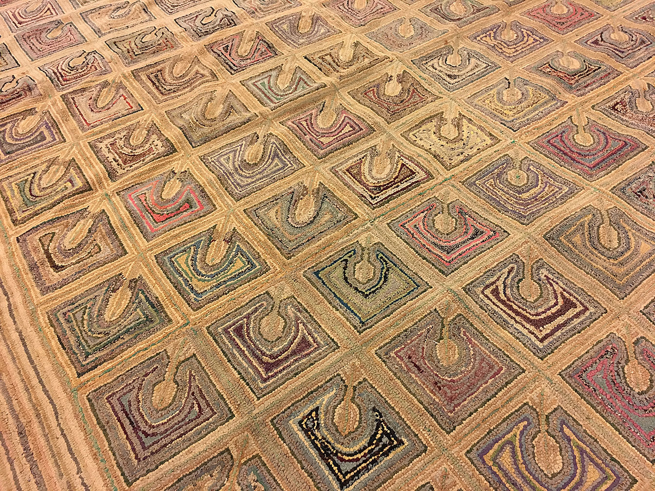 Antique hooked Carpet - # 53104