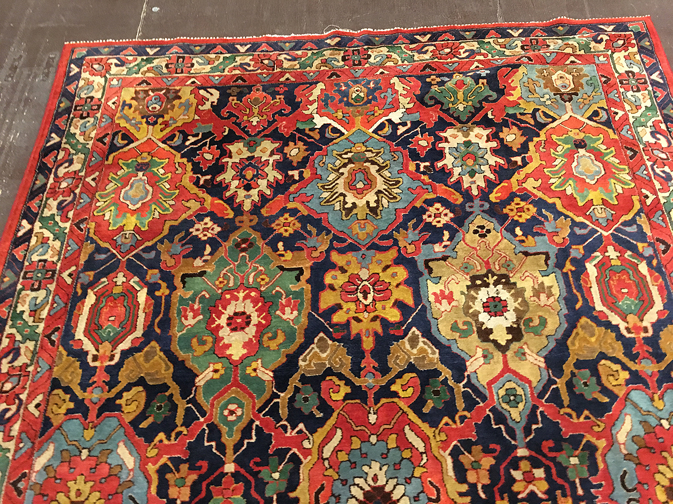 Antique hooked Carpet - # 80109