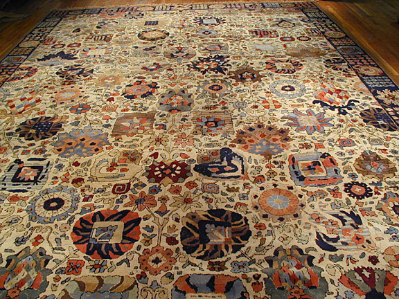 Antique hooked Carpet - # 93930