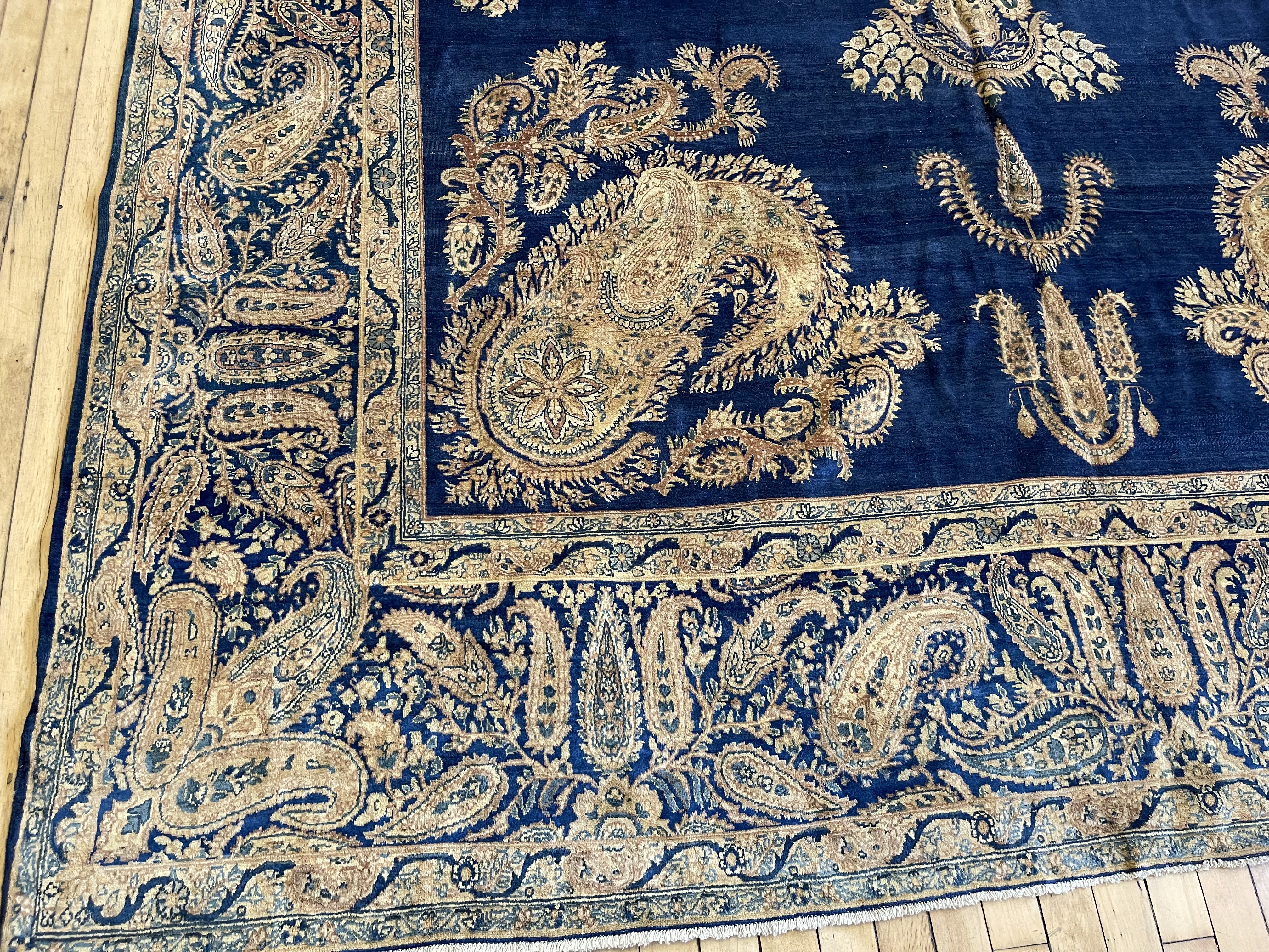 Antique kirman - # 78325