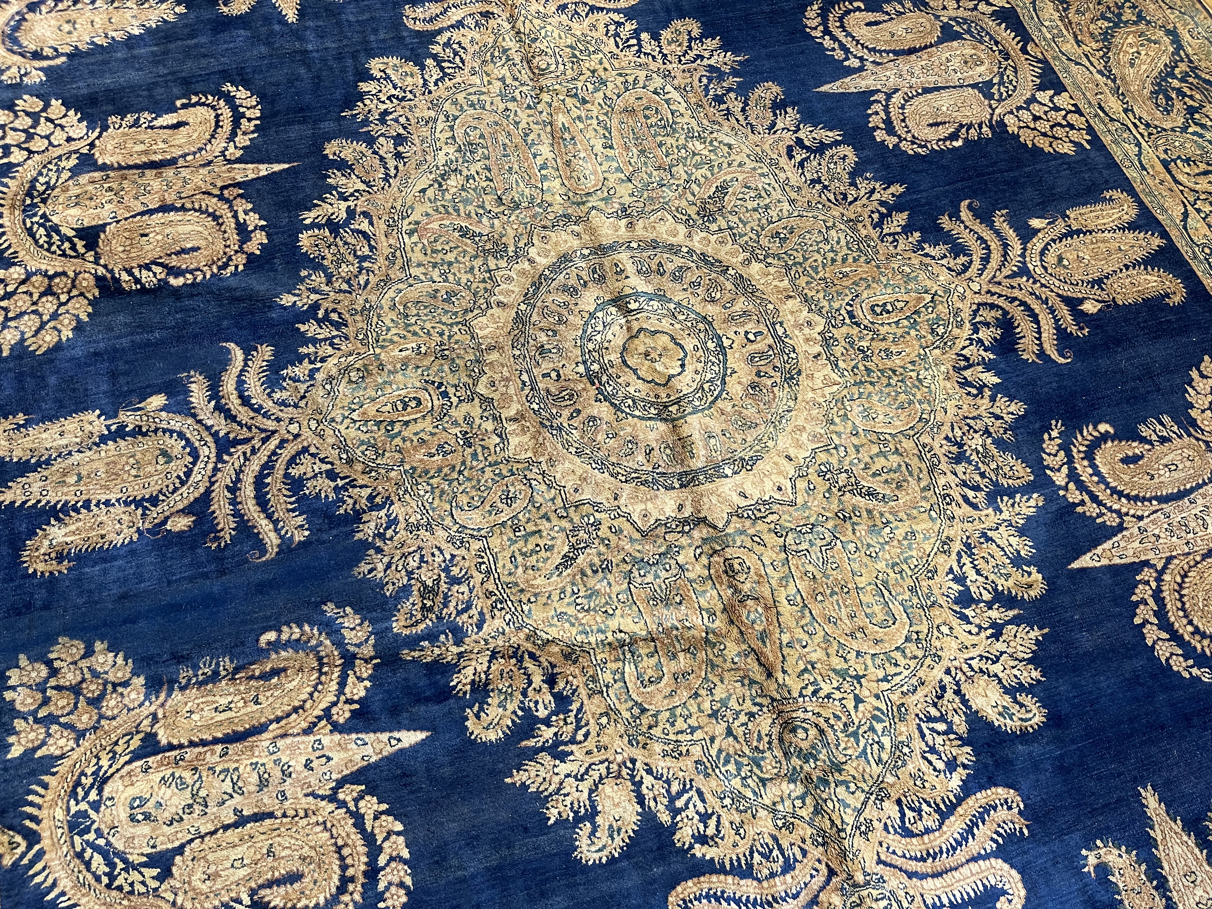 Antique kirman - # 78325