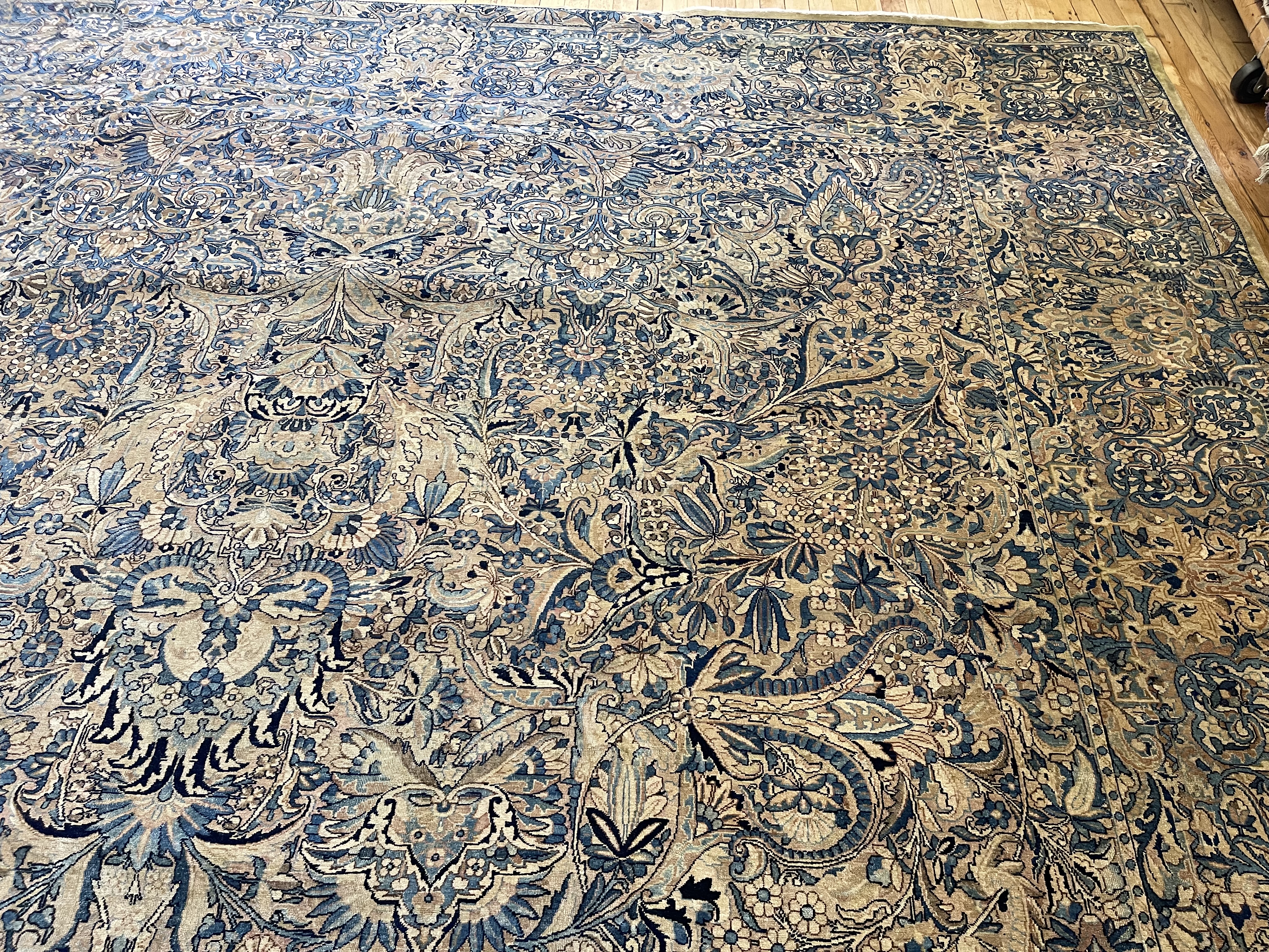 Antique kirman Carpet - # 78303