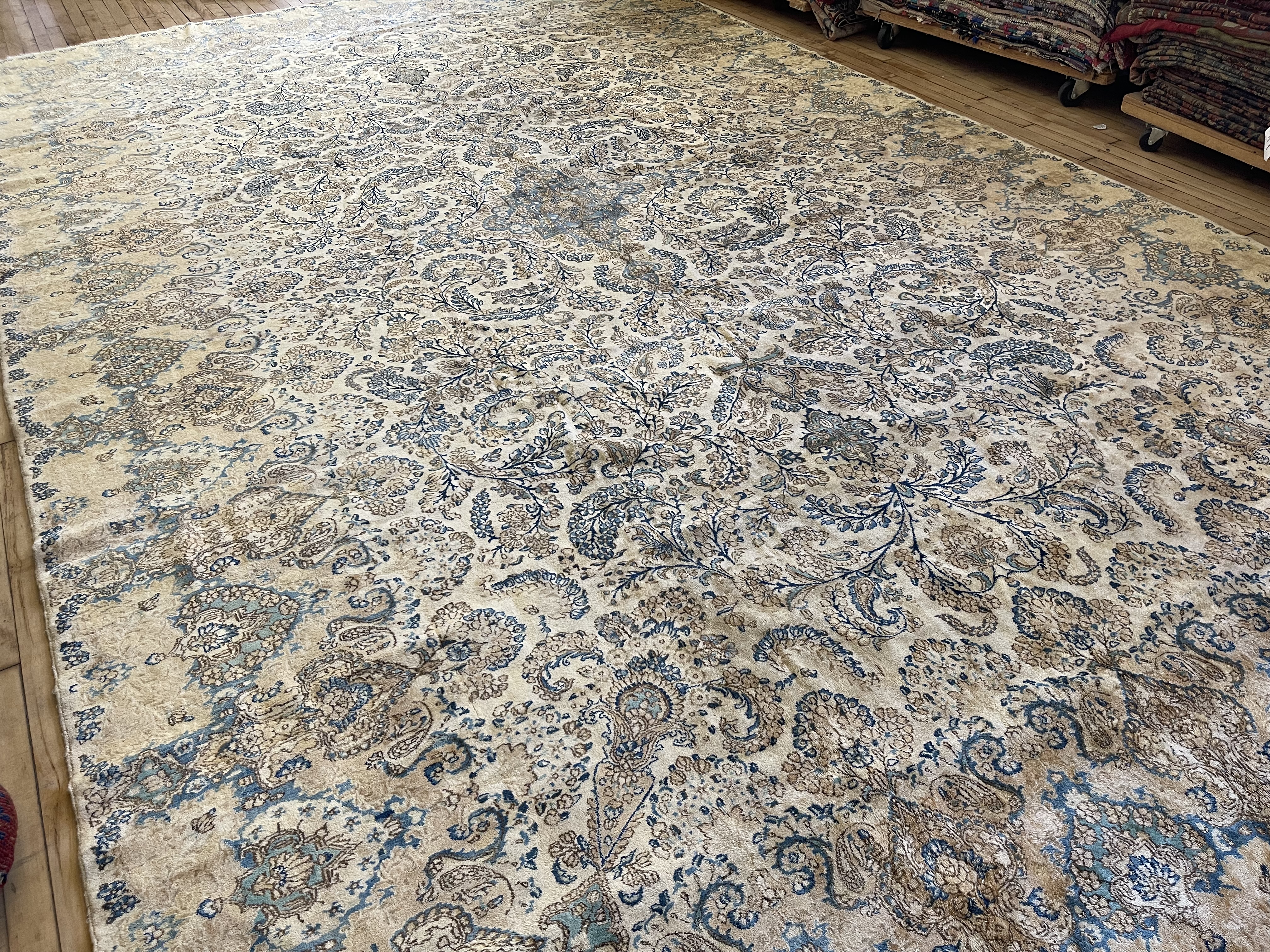 Antique kirman Carpet - # 78309