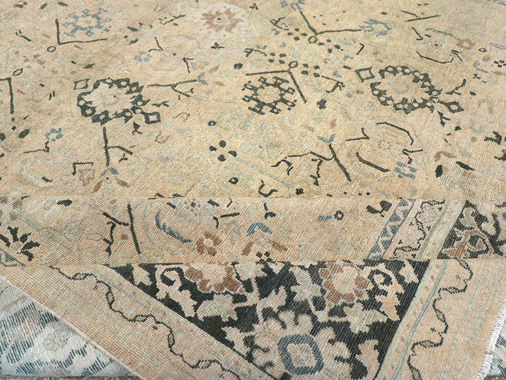 Antique mahal Carpet - # 57954