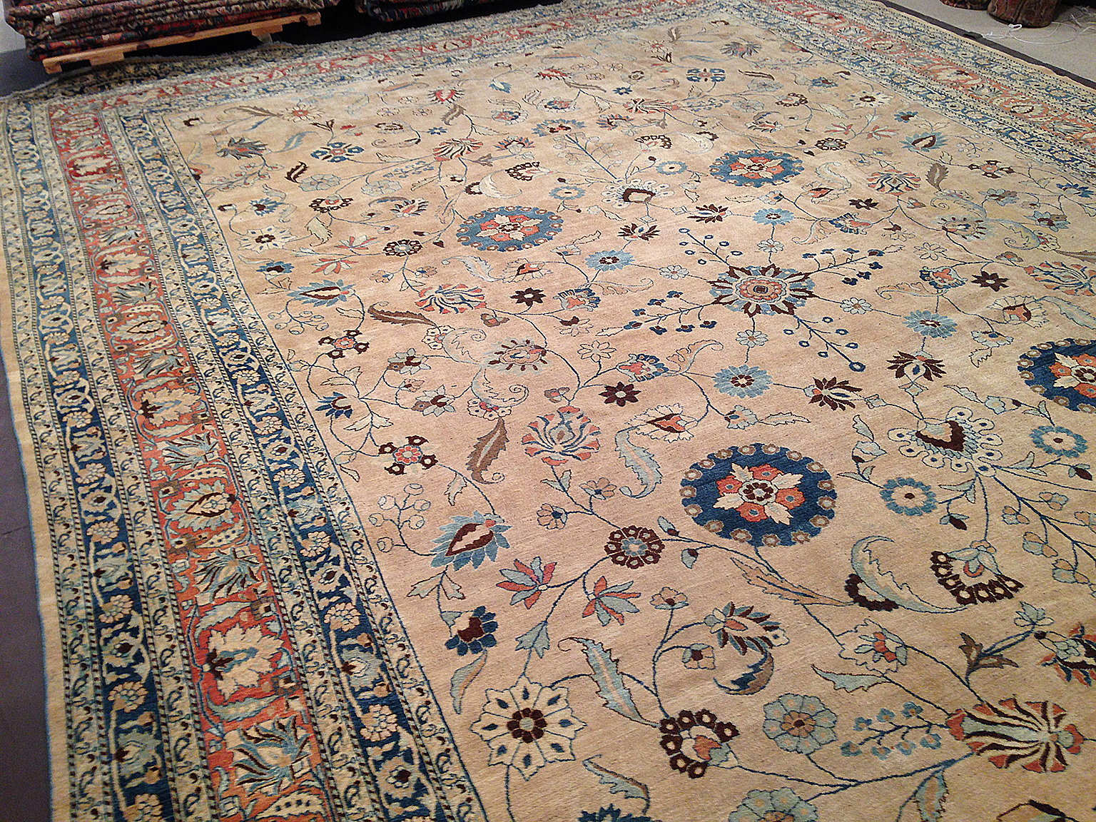Antique meshed Carpet - # 50960