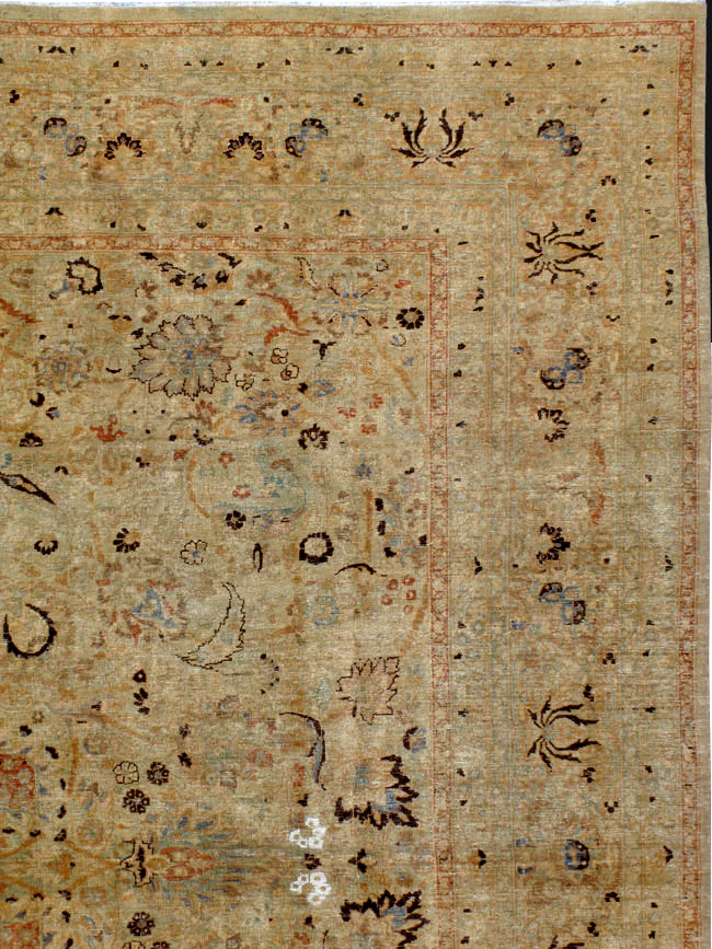 Antique meshed Carpet - # 51135