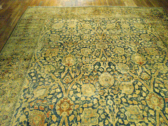 Antique meshed Carpet - # 5629