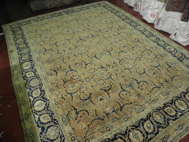 Antique meshed Carpet - # 6616