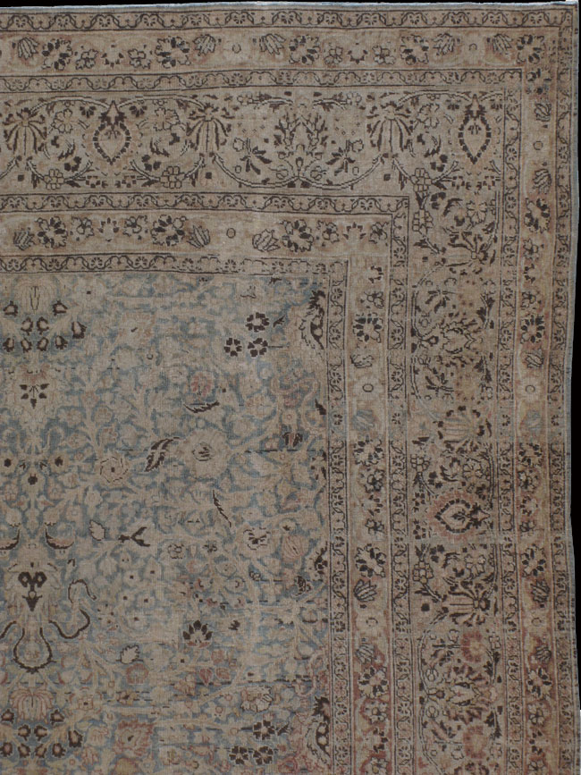 Antique meshed Carpet - # 8525