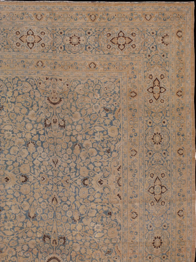 Antique meshed Carpet - # 8534