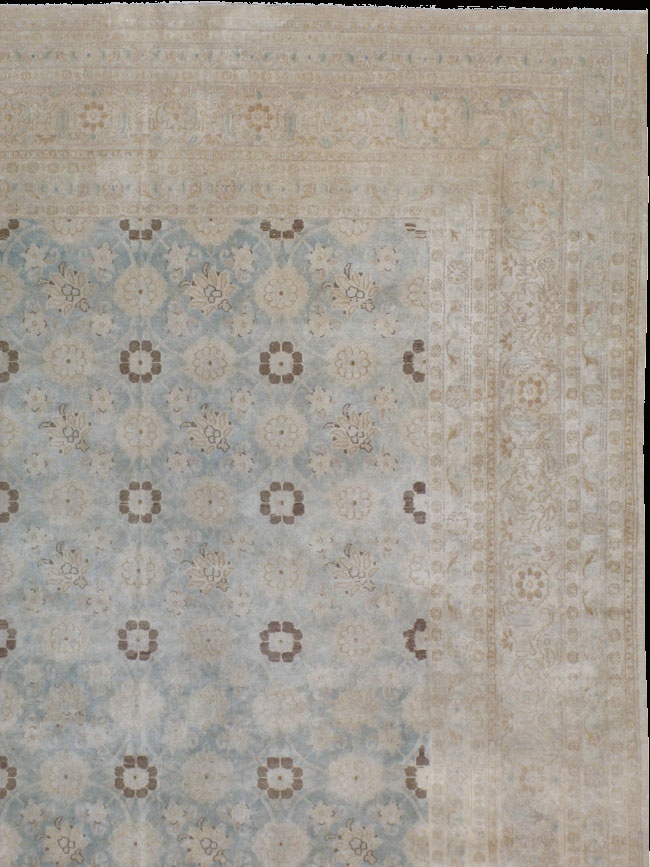 Antique meshed Carpet - # 9128