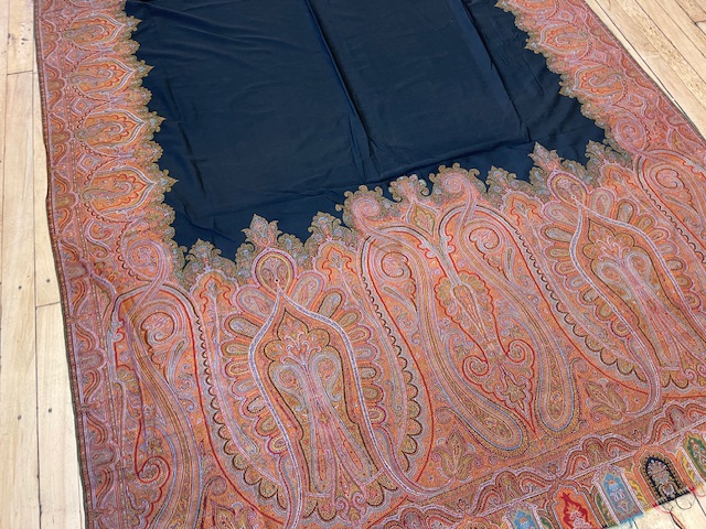 Antique paisley shawl - # 57988