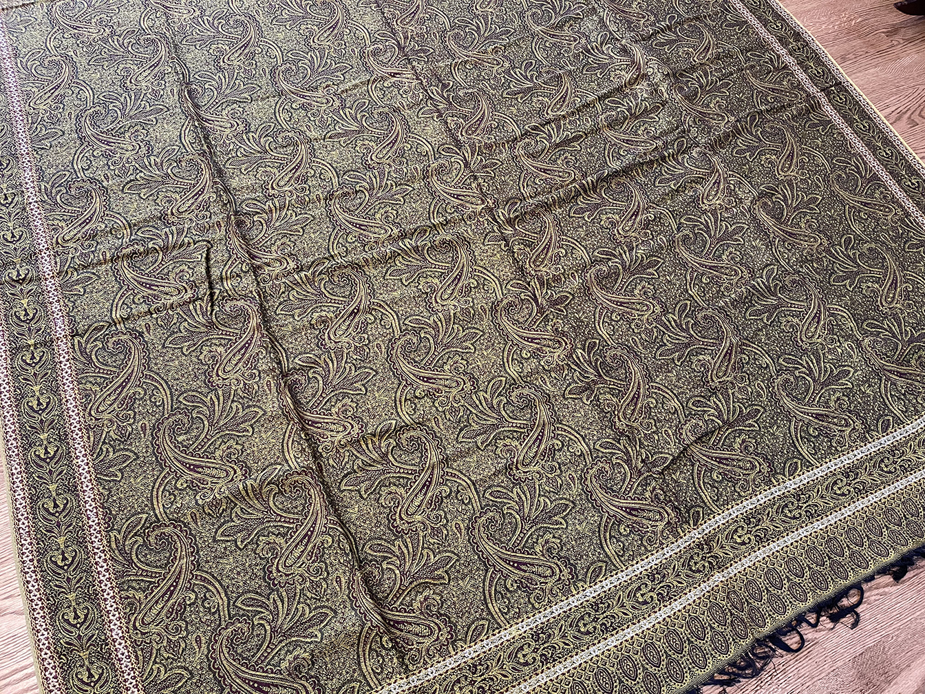 Antique paisley shawl - # 91331