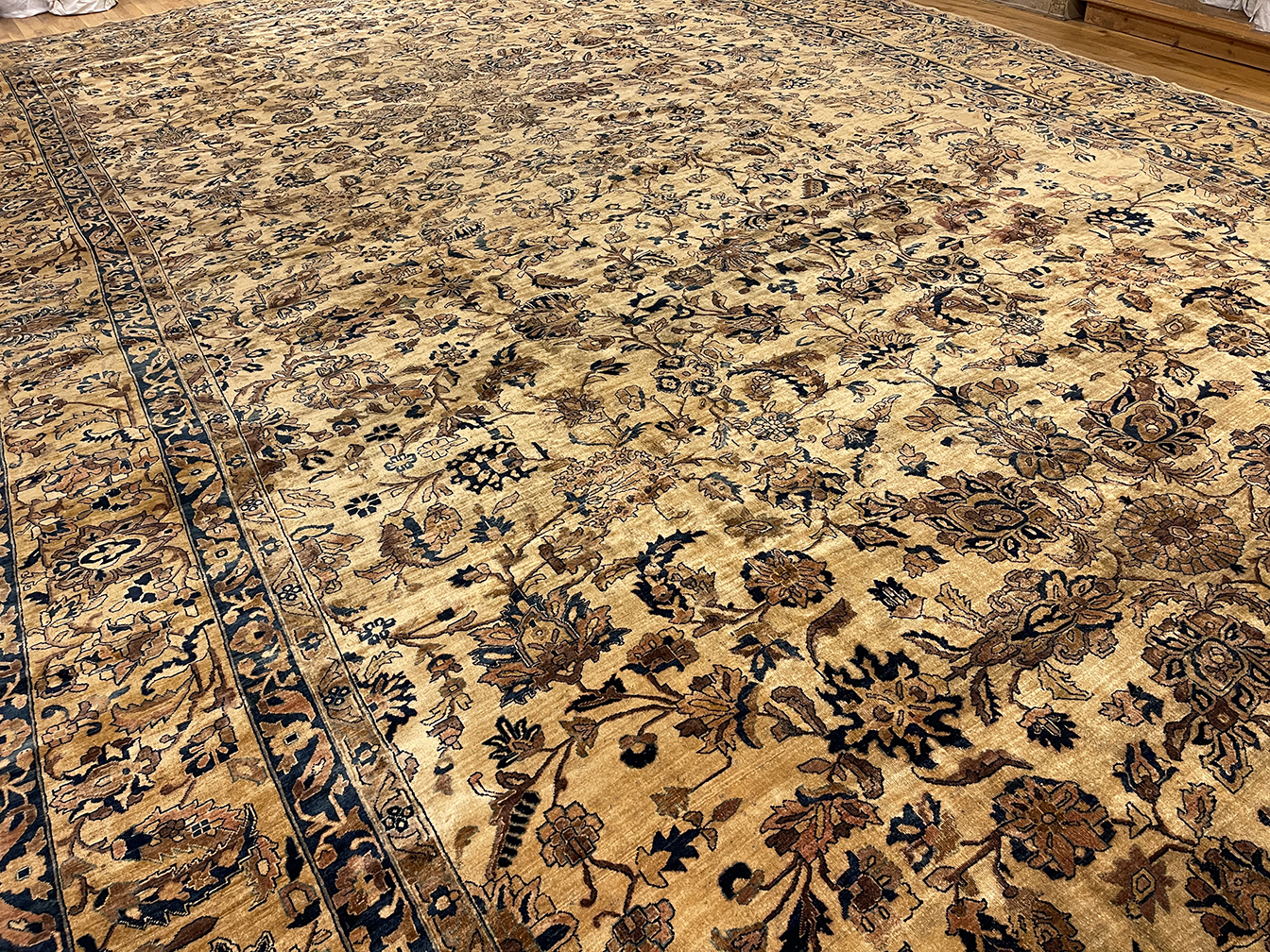 Antique sarouk Carpet - # 90094