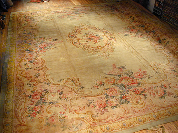 Antique savonnerie Carpet - # 5609