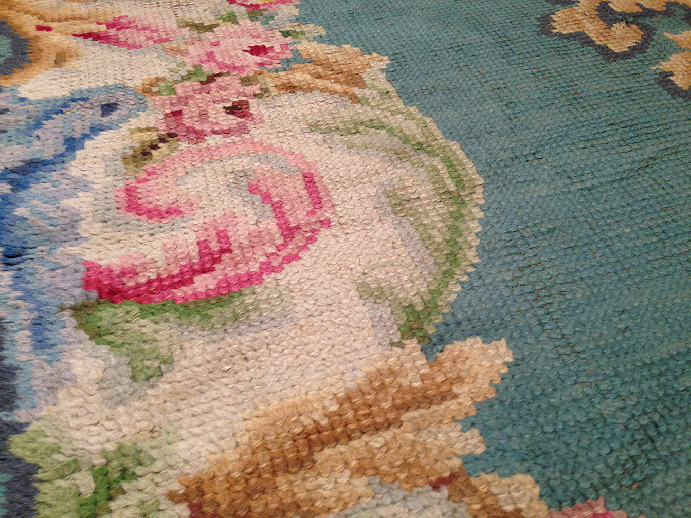 Antique savonnerie Carpet - # 950139
