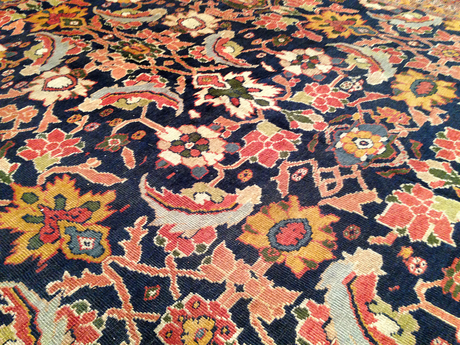 Antique sultan abad Carpet - # 50430