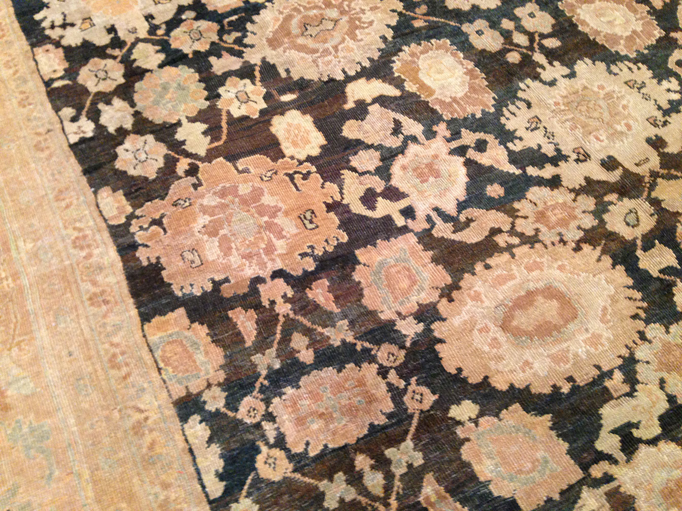 Antique sultan abad Carpet - # 50660