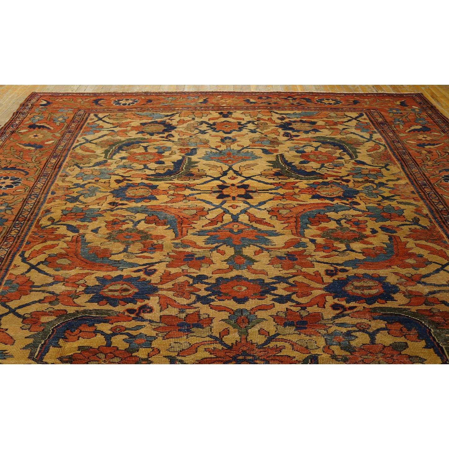Antique sultan abad Carpet - # 57981